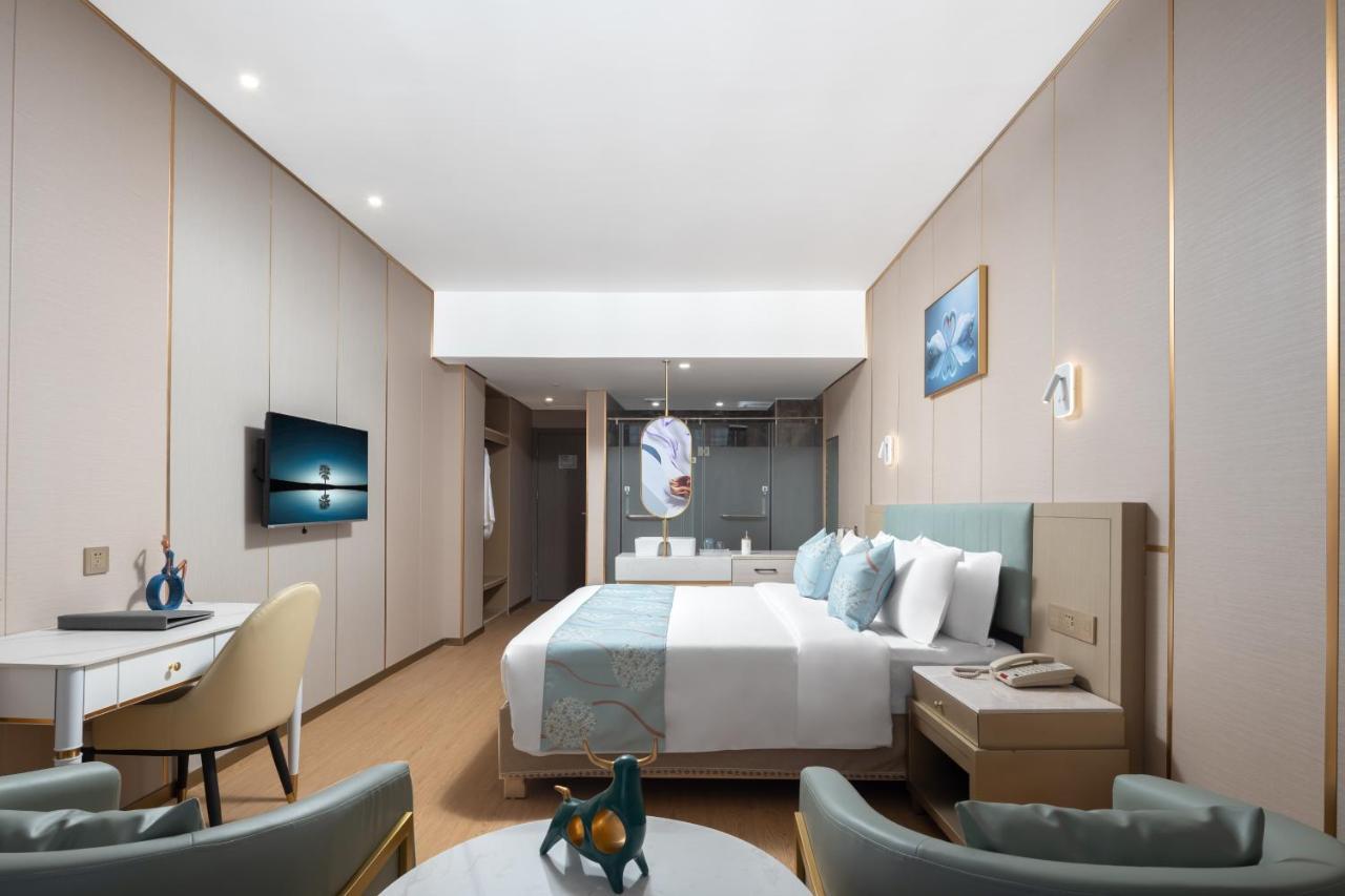 Wenhao Seaview Hotel Sanya Exteriör bild