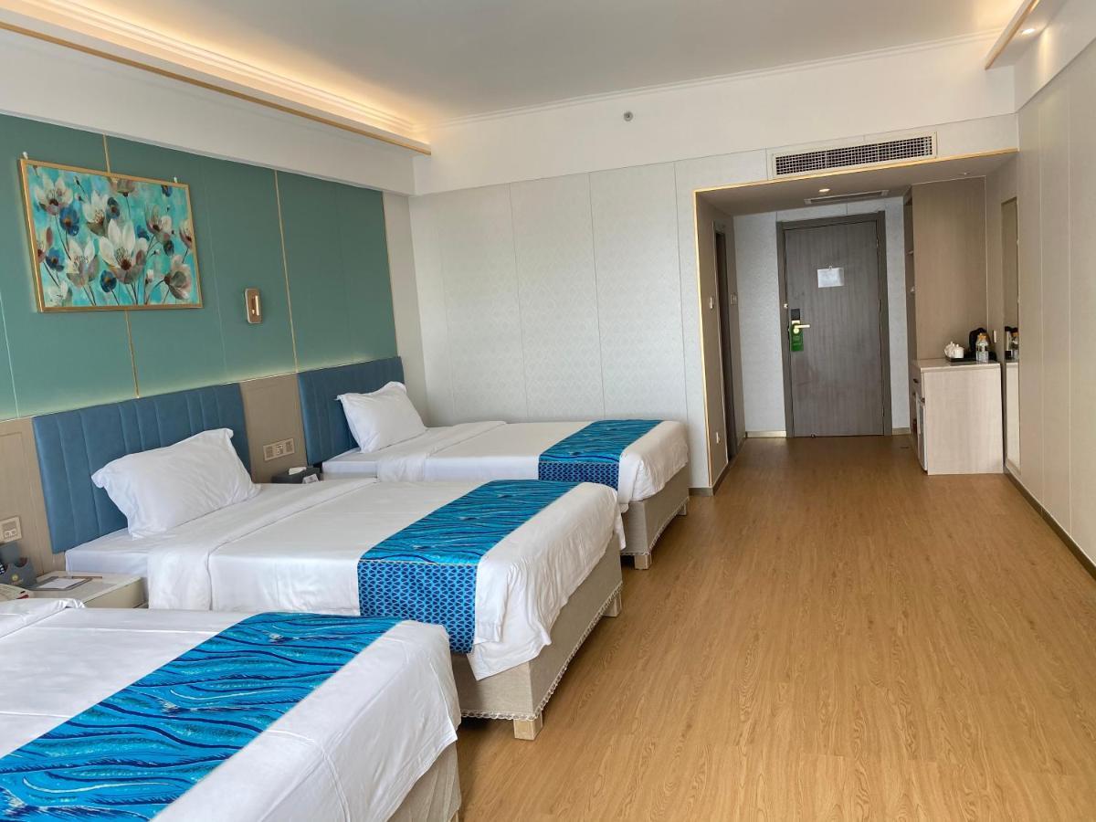 Wenhao Seaview Hotel Sanya Exteriör bild