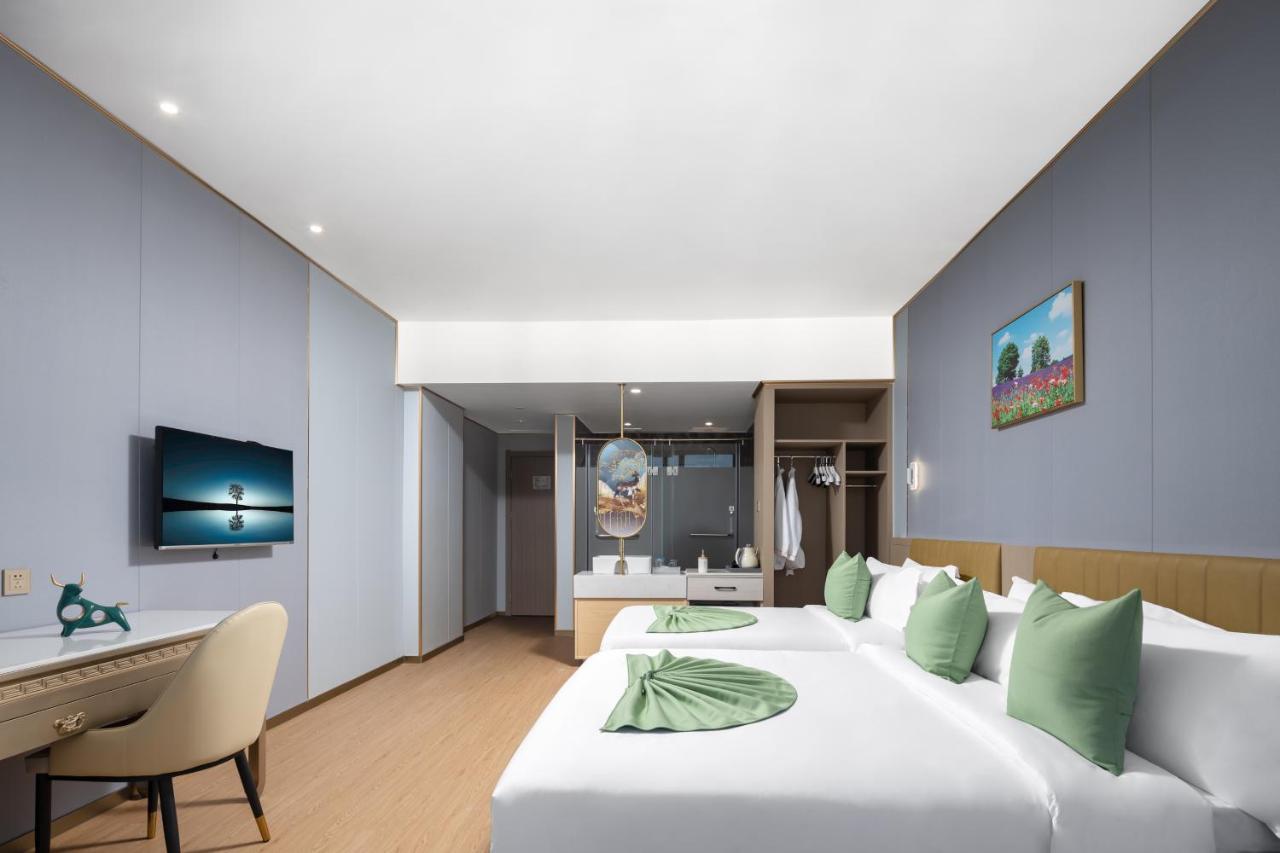 Wenhao Seaview Hotel Sanya Exteriör bild