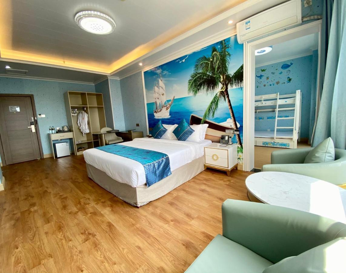 Wenhao Seaview Hotel Sanya Exteriör bild